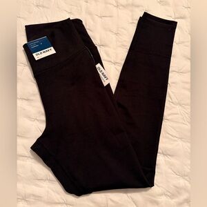 NWT - Old Navy Women's Black Leggings